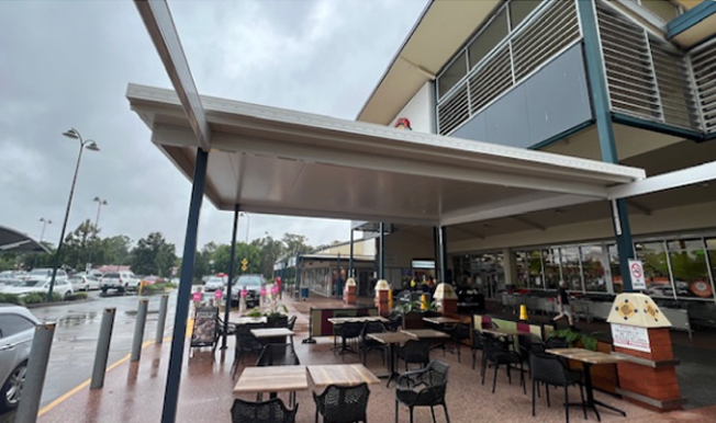 Woolworths Patio build Altec