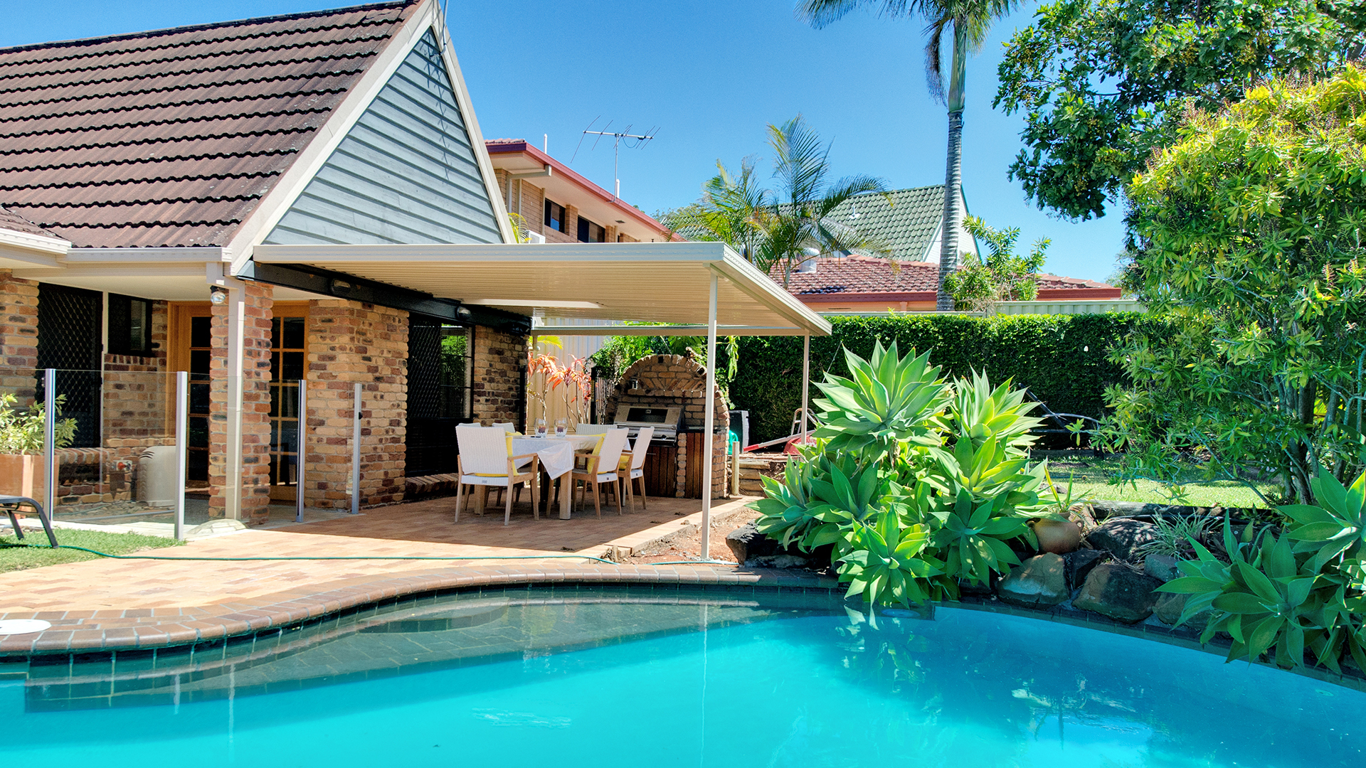 Altec Patio and a pool